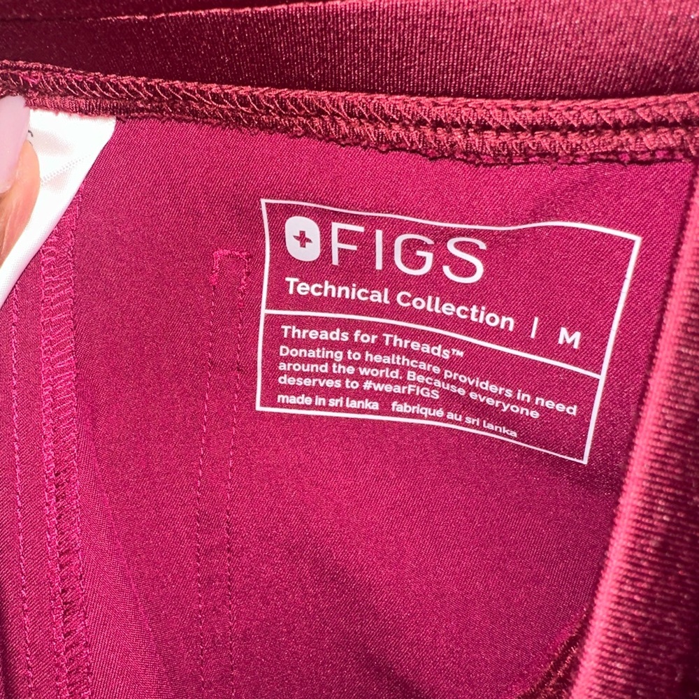 Figs Burgundy Scrub Top